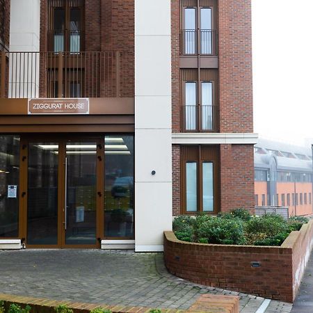 Absolute Stays On Grosvenor - St Albans-High Street- Near Luton Airport - St Albans Abbey Train Station -Close To London- Harry Potter World - The Odyssey Cinema-Contractors -London Road-Business-Leisure Exterior foto